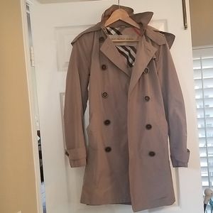Burberry Balmoral raincoat with detachable hoodie